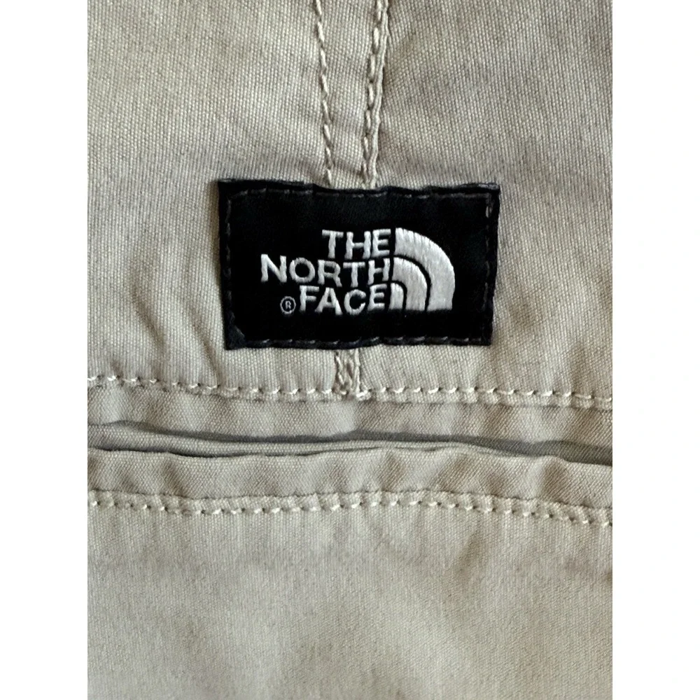 The North Face Flat Front Shorts Men's Size 36 Khaki Lightweight Outdoors Hiking